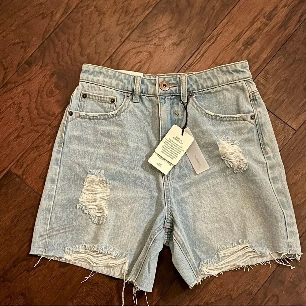 A loves A Brand Juniors Denim Shorts Light Blue Wash Size 26 New w Tags